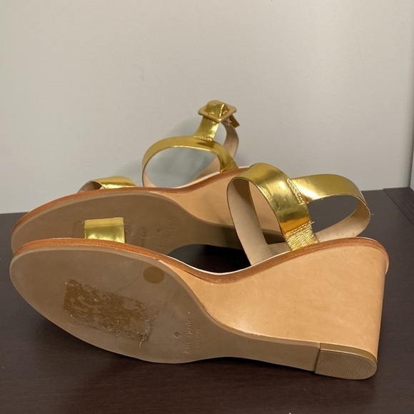 Kate Spade Wedges Sz 10 Gold Heels Metallic Sandals Party Shoes Strappy NEW - Picture 10 of 13